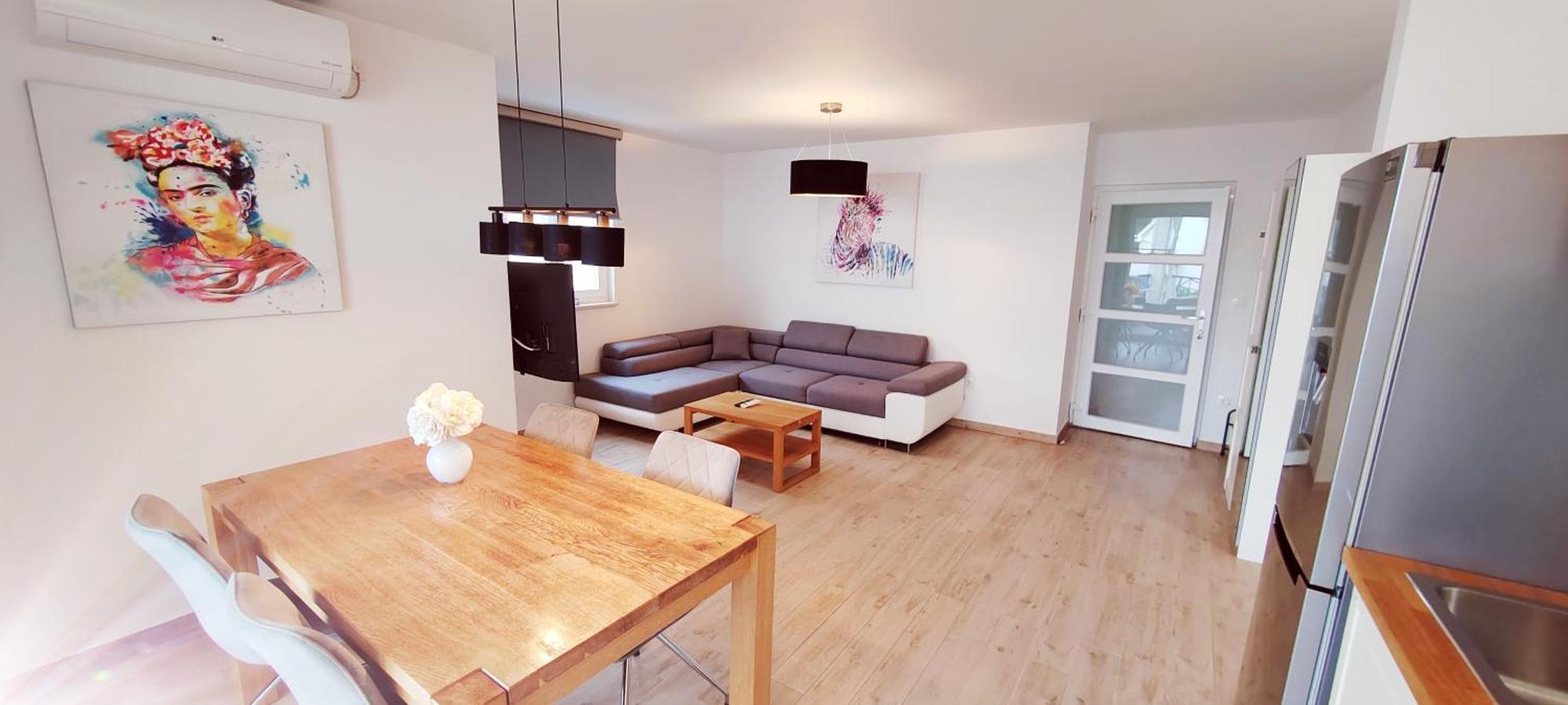 L&L Apartmani 1 Bol Eksteriør billede